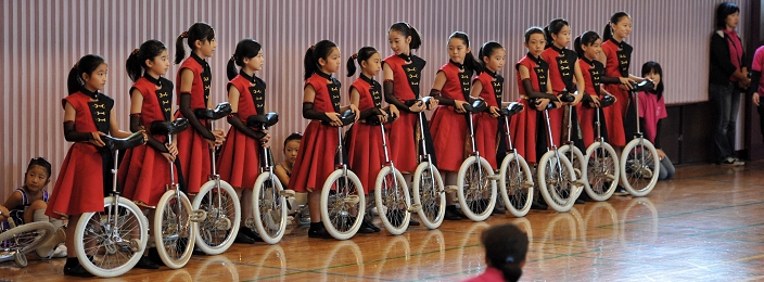 2010年10月23日　町田第二小学校イベント（演技披露･一輪車体験教室）